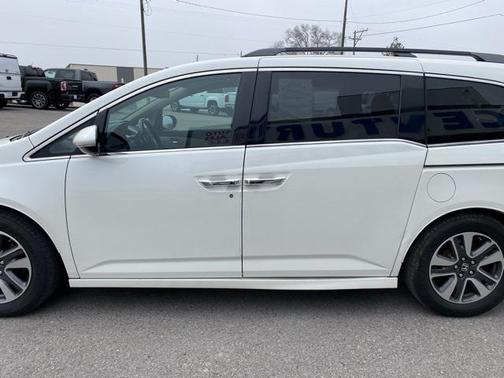 2016 Honda Odyssey Touring Elite