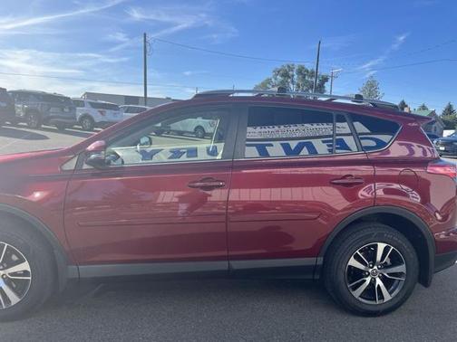 2018 Toyota RAV4 XLE