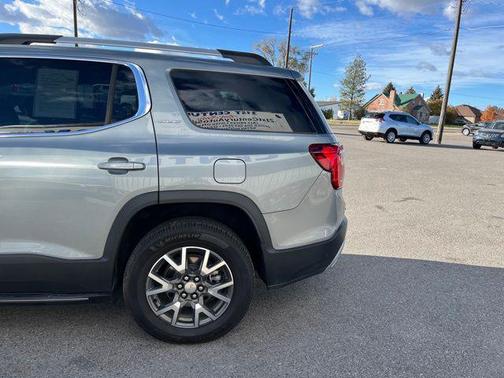 2023 GMC Acadia AWD SLE