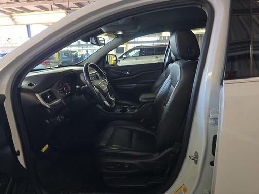 Summit White 2023 GMC Acadia AWD SLT