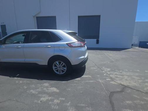 Ingot Silver 2017 Ford Edge SEL