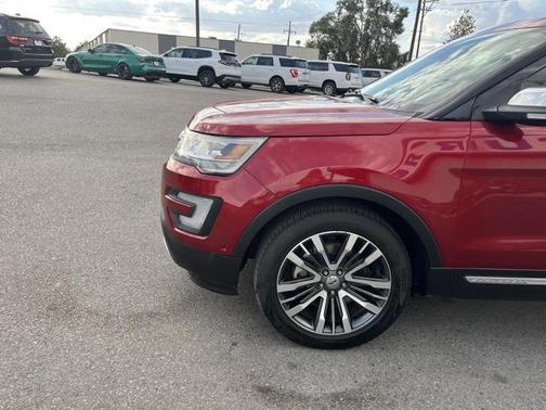 2017 Ford Explorer Platinum