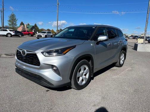 2021 Toyota Highlander LE