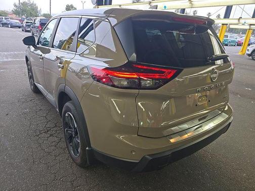 Baja Storm Metallic 2025 Nissan Rogue SV