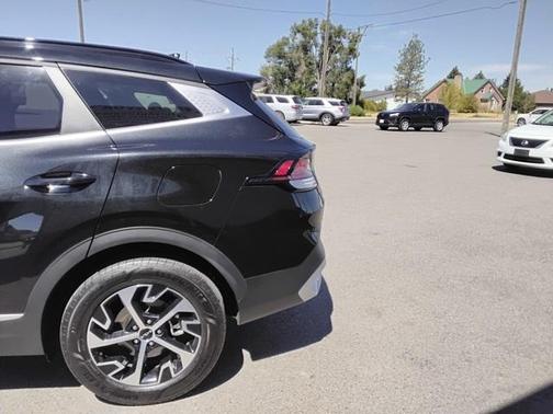 2024 Kia Sportage Hybrid EX