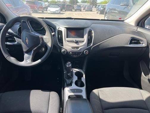 2016 Chevrolet Cruze LS Auto
