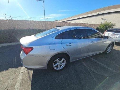 2017 Chevrolet Malibu 1LS