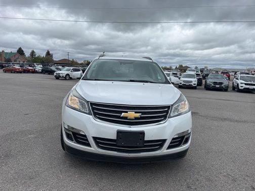 Pearl 2016 Chevrolet Traverse LTZ