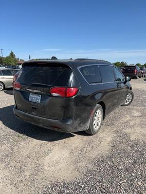 2020 Chrysler Voyager LXI