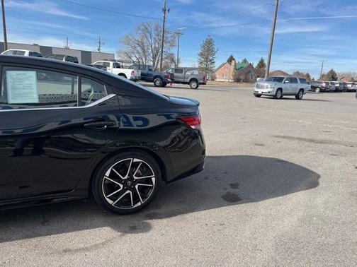 2025 Nissan Sentra SR