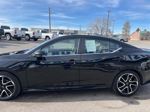 2025 Nissan Sentra SR