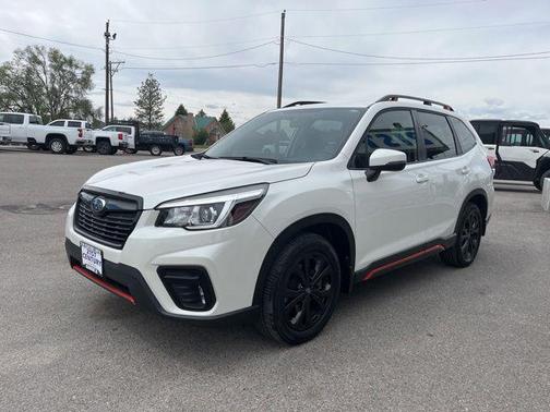 Crystal White Pearl 2019 Subaru Forester Sport
