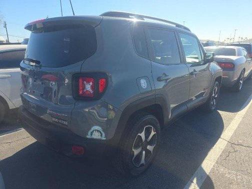 2021 Jeep Renegade Trailhawk