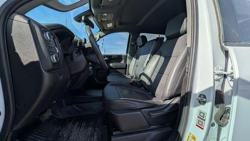 2023 GMC Sierra 2500 Pro