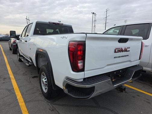 2023 GMC Sierra 2500 Pro