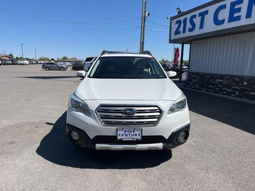 Crystal White Pearl 2016 Subaru Outback 2.5i Limited
