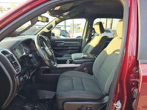 Delmonico Red Pearlcoat 2019 RAM 1500 Big Horn
