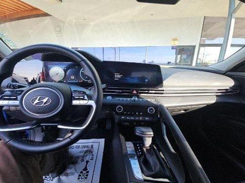 2023 Hyundai ELANTRA HEV Limited