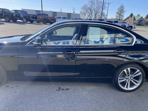 2018 BMW 330 330i