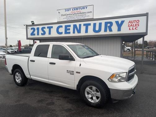 2022 RAM 1500 Classic SLT
