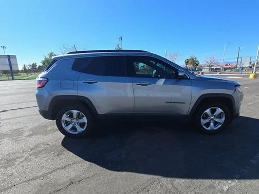 2017 Jeep New Compass Latitude