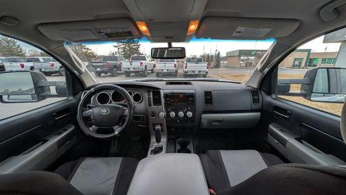 2010 Toyota Tundra Grade