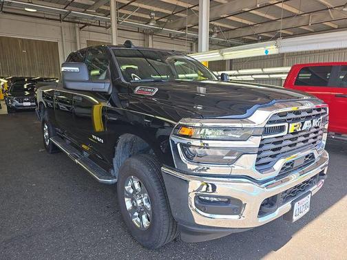 Diamond Black 2026 RAM 2500 Big Horn