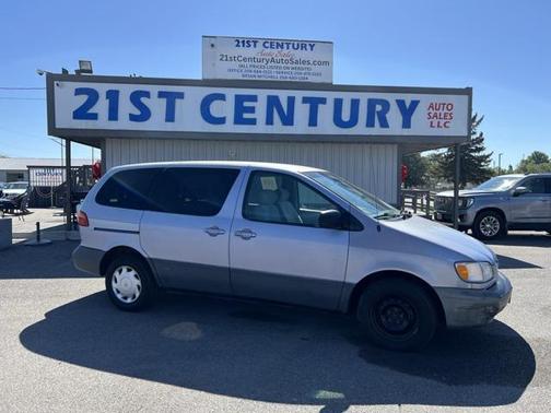1999 Toyota Sienna CE