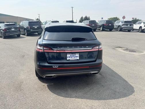 2021 Lincoln Nautilus Reserve