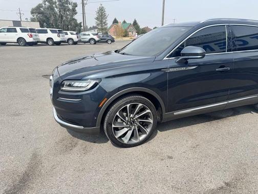 2021 Lincoln Nautilus Reserve