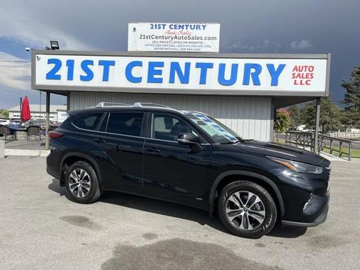 2023 Toyota Highlander Hybrid XLE