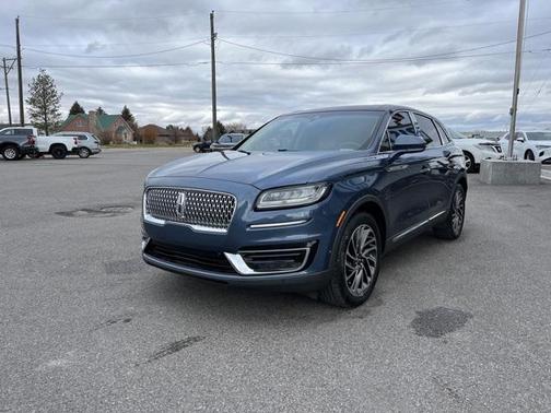 2019 Lincoln Nautilus Reserve