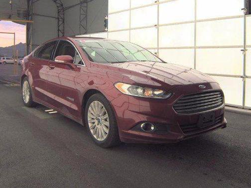 2016 Ford Fusion Hybrid SE