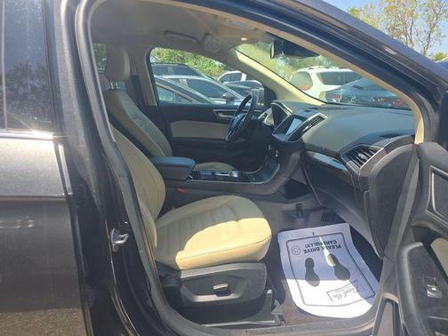 Magnetic 2020 Ford Edge SEL