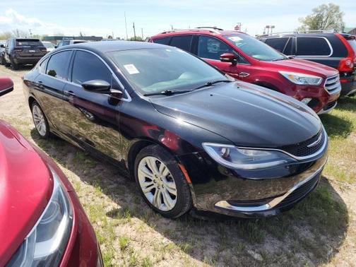 2016 Chrysler 200 Limited