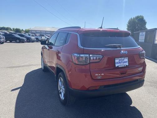 2023 Jeep Compass Latitude