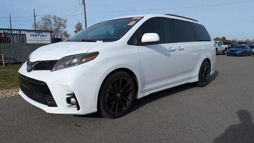 2018 Toyota Sienna SE Premium