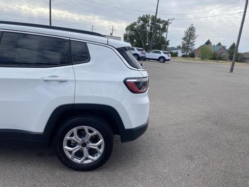 2025 Jeep Compass Latitude