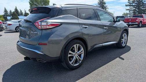 Gun Metallic 2017 Nissan Murano SV