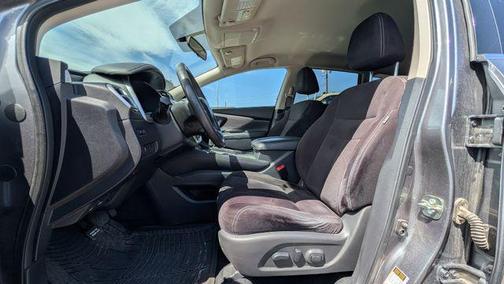 Gun Metallic 2017 Nissan Murano SV