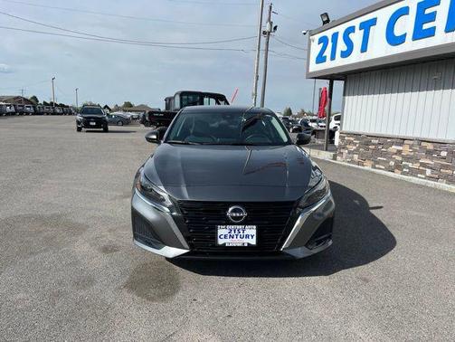 Gun Metallic 2025 Nissan Altima 2.5 SV
