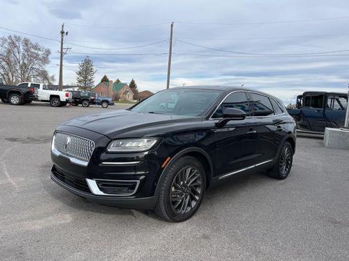 Infinite Black Metallic 2019 Lincoln Nautilus Reserve