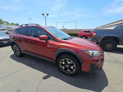 Venetian Red Pearl 2018 Subaru Crosstrek 2.0i Premium