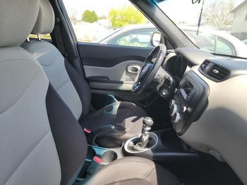 2015 Kia Soul Base