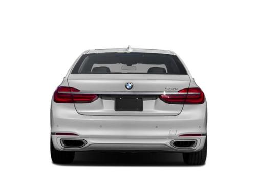 2019 BMW 750 I