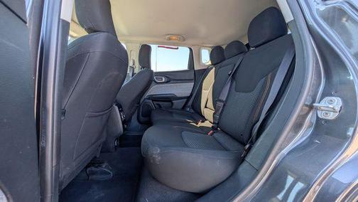 2022 Jeep Compass Sport