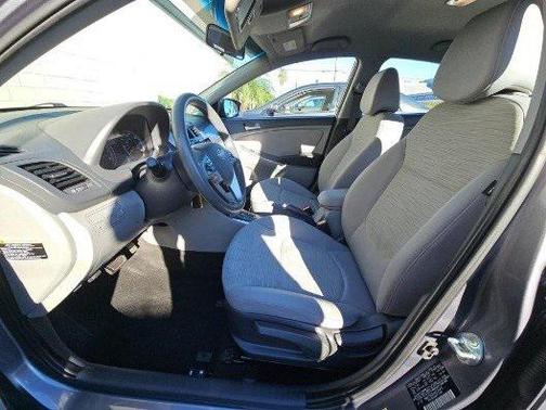 2017 Hyundai Accent Value Edition