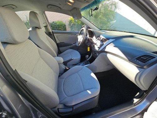 2017 Hyundai Accent Value Edition