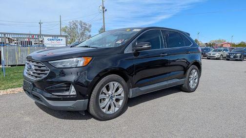 Black Metallic 2019 Ford Edge Titanium