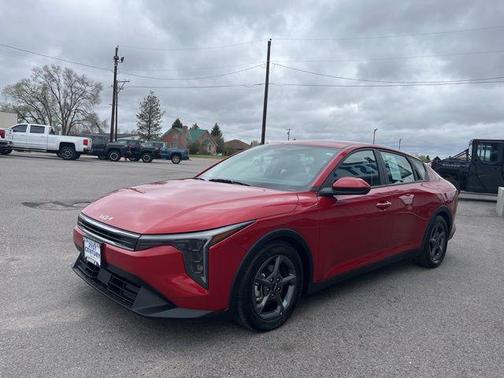 Currant Red 2025 Kia K4 LXS